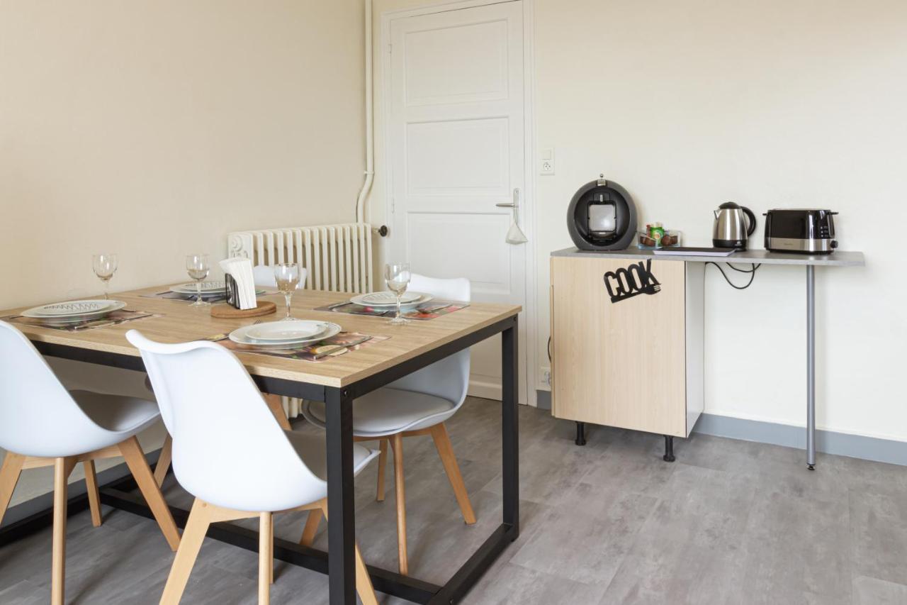L'Appartement A Cardaillac โรเดซ ภายนอก รูปภาพ