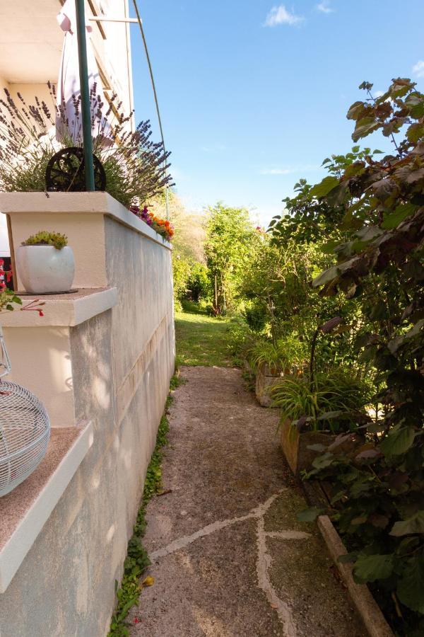 L'Appartement A Cardaillac โรเดซ ภายนอก รูปภาพ